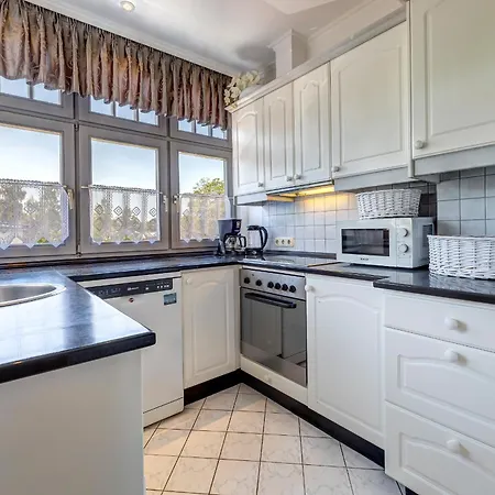 Haus Seeadler, Whg Sturmmoewe 아파트